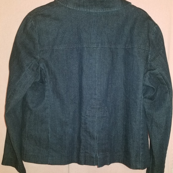 Jacket - Picture 6 of 6